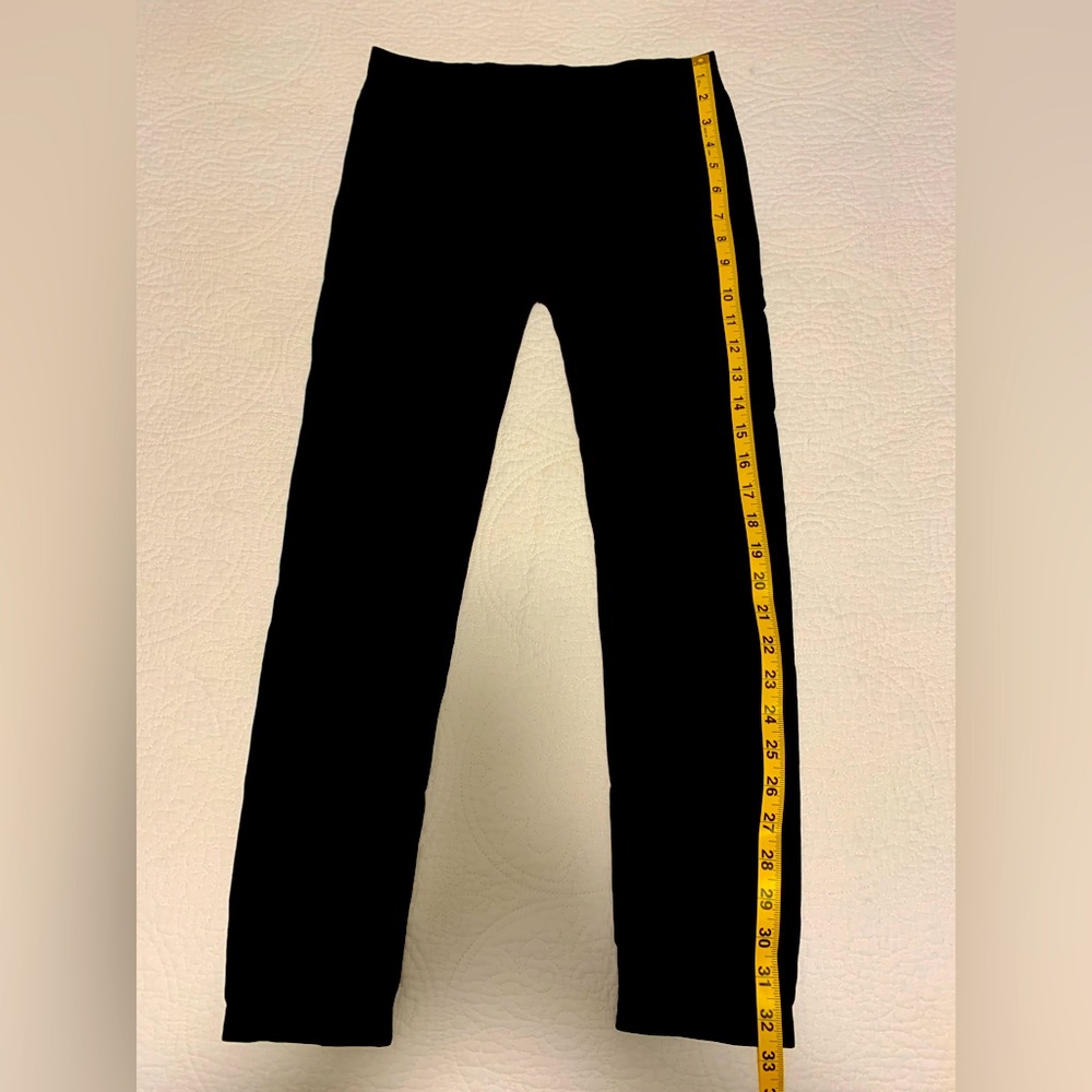 Size 1X womens leggings, fits like large